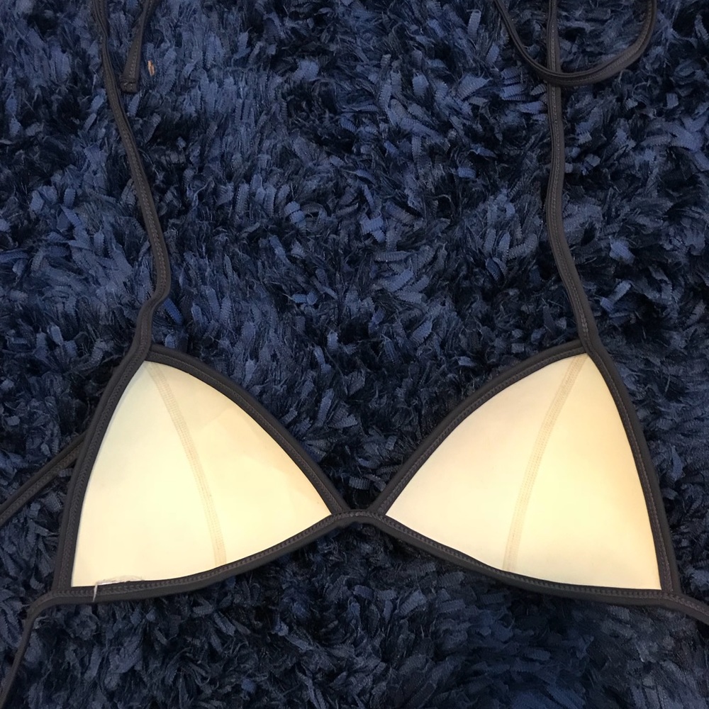 Reversible bikini top - Picture 3 of 3